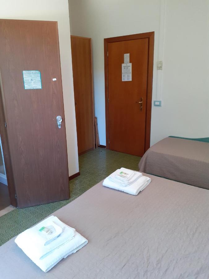 Hotel Solaria มารีนาโรเมอา ภายนอก รูปภาพ
