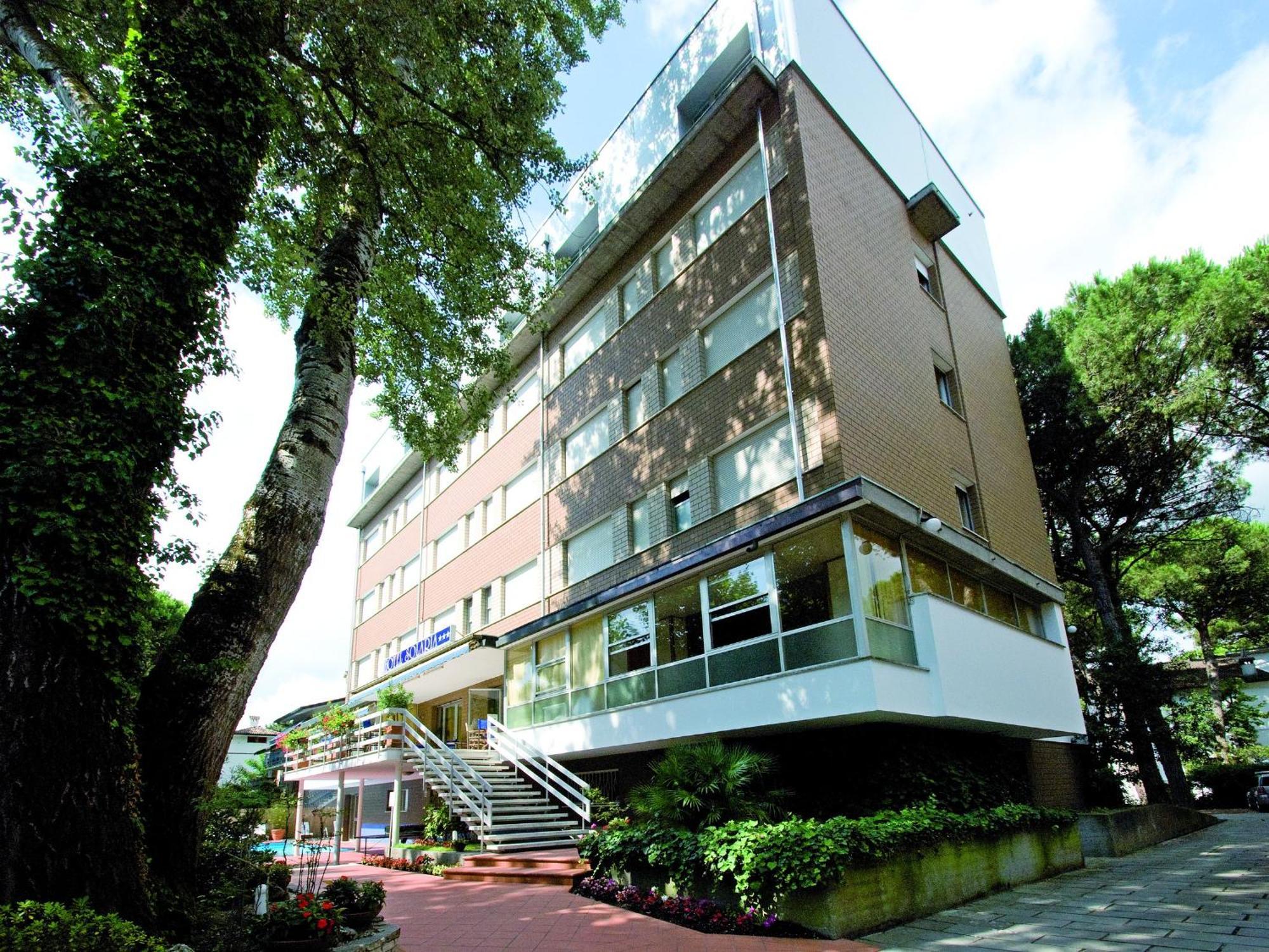 Hotel Solaria มารีนาโรเมอา ภายนอก รูปภาพ